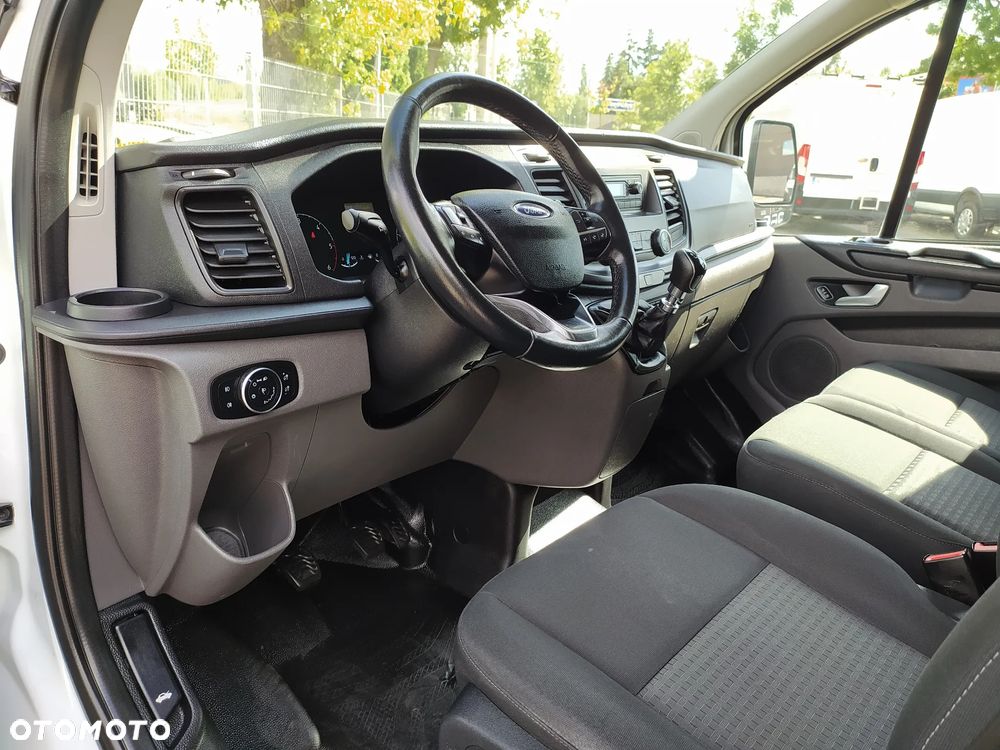 Ford TRANSIT CUSTOM L2 H1 MODEL 2019 GWARANCJA MECHANICZNA 1 - ROK ZABUDOWA REGAŁ WARSZTAT F - VAT 23% - 7