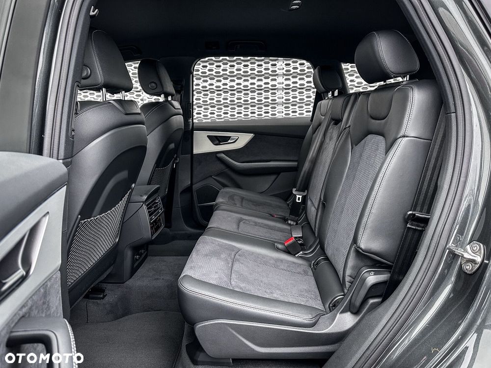 Audi Q7 - 38