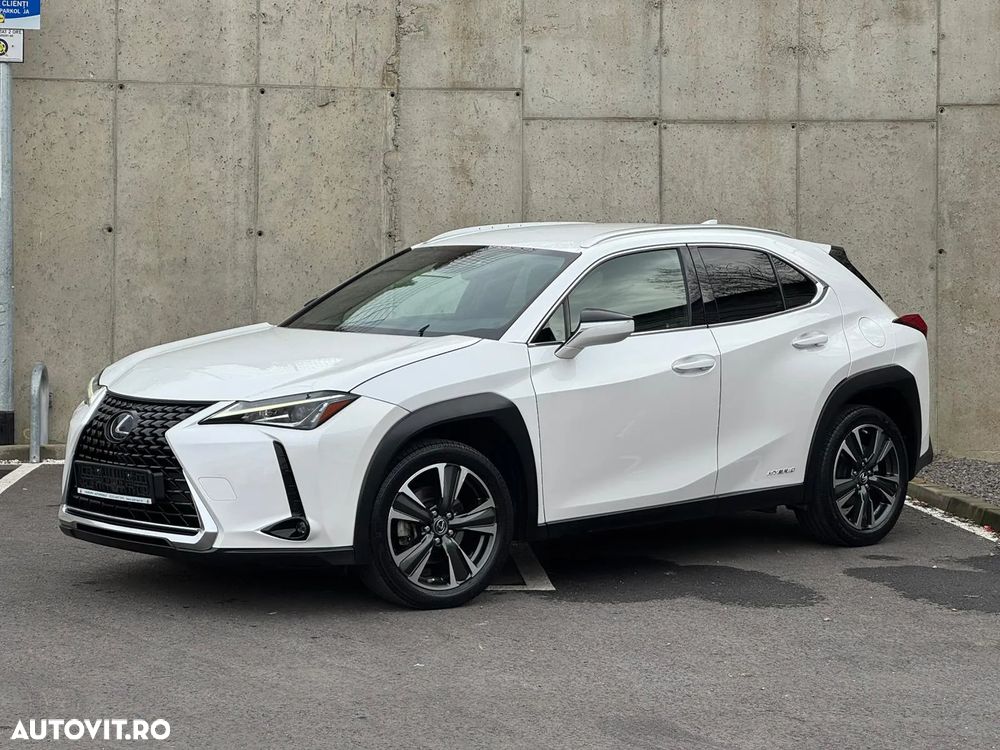 Lexus UX 250h 2.0L HEV 20H- (178 HP) 4X4 CVT Executive - 2