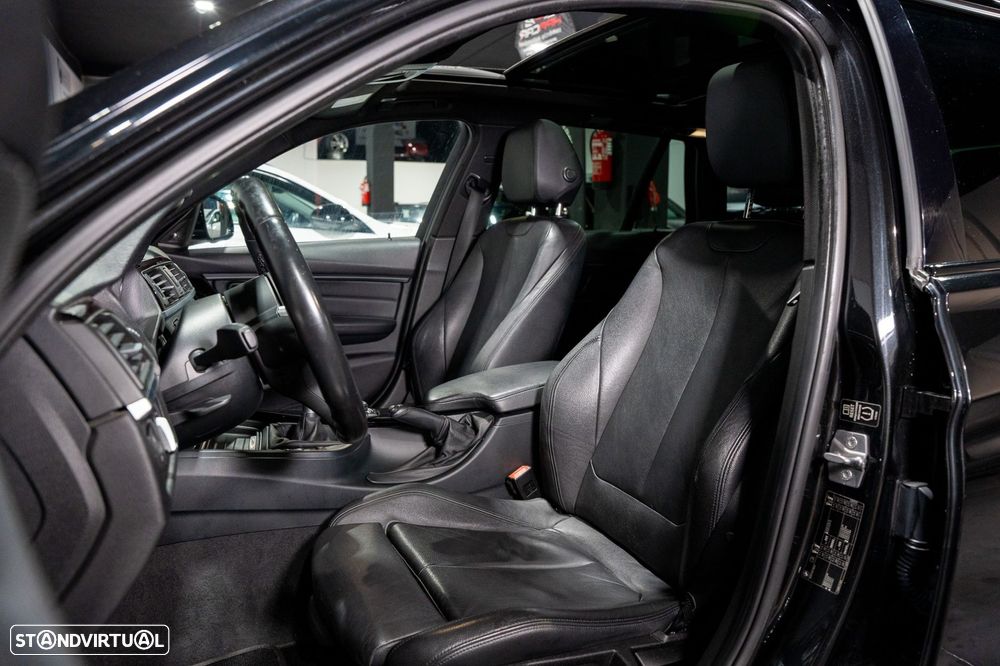 BMW 320 d Pack M - 21