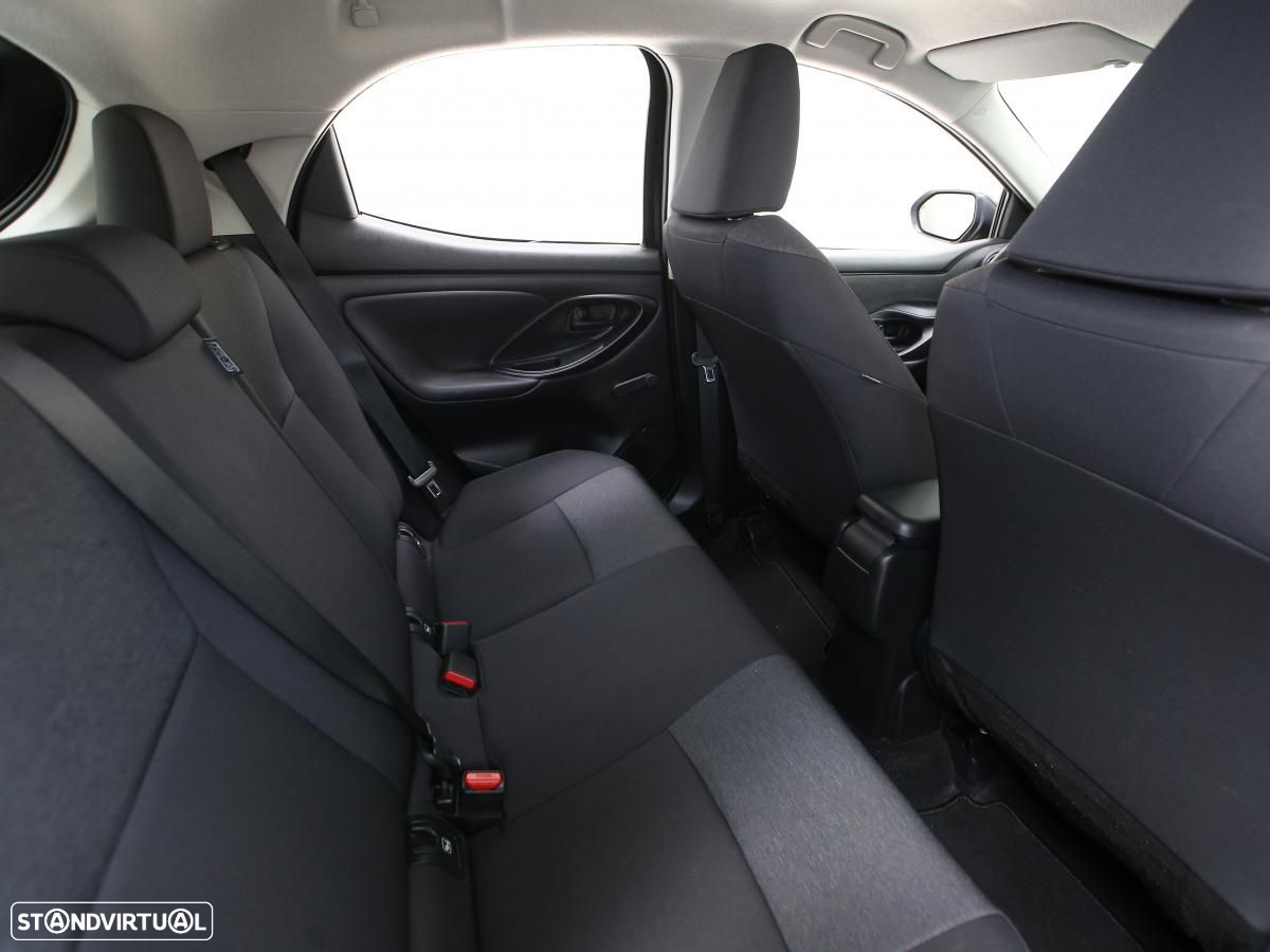 Toyota Yaris 1.5 HDF Comfort - 12