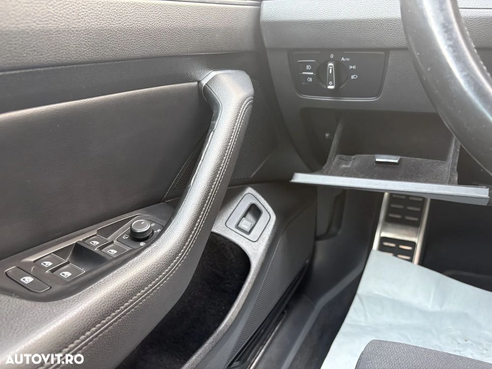 Volkswagen Passat - 15