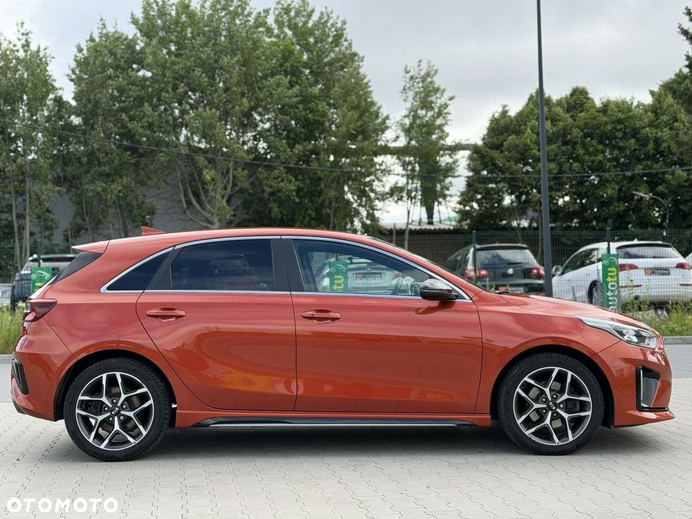 Kia Ceed 1.6 CRDi (48V Mild-Hybrid) DCT7 GT Line - 12