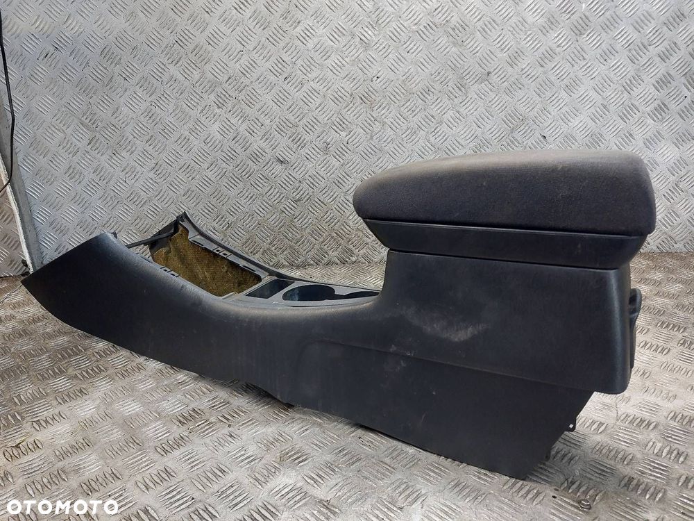 TUNEL ŚRODKOWY PODŁOKIETNIK TOYOTA COROLLA E12 HB 3D - 8