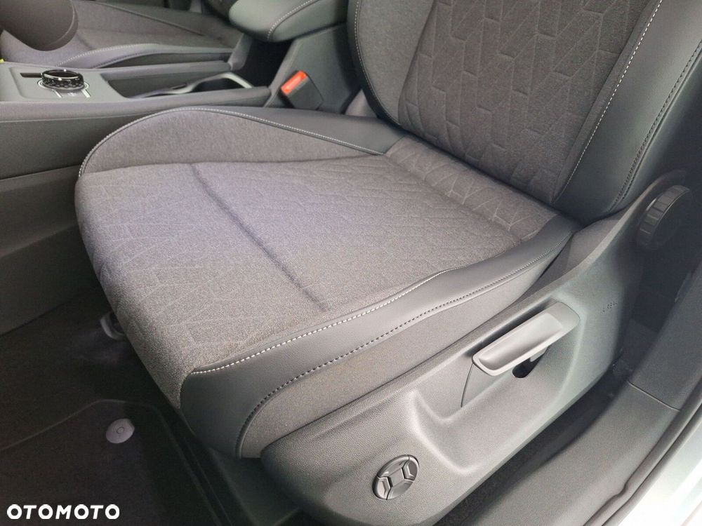 Volkswagen Tiguan - 12