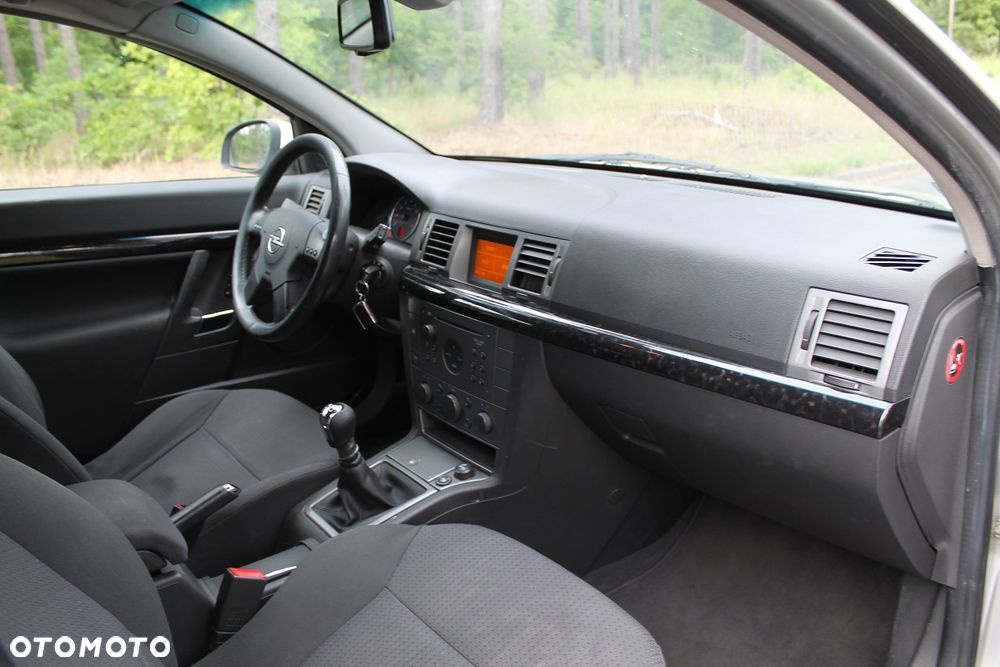 Opel Signum 1.8 - 13