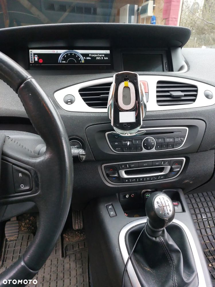 Renault Scenic - 9