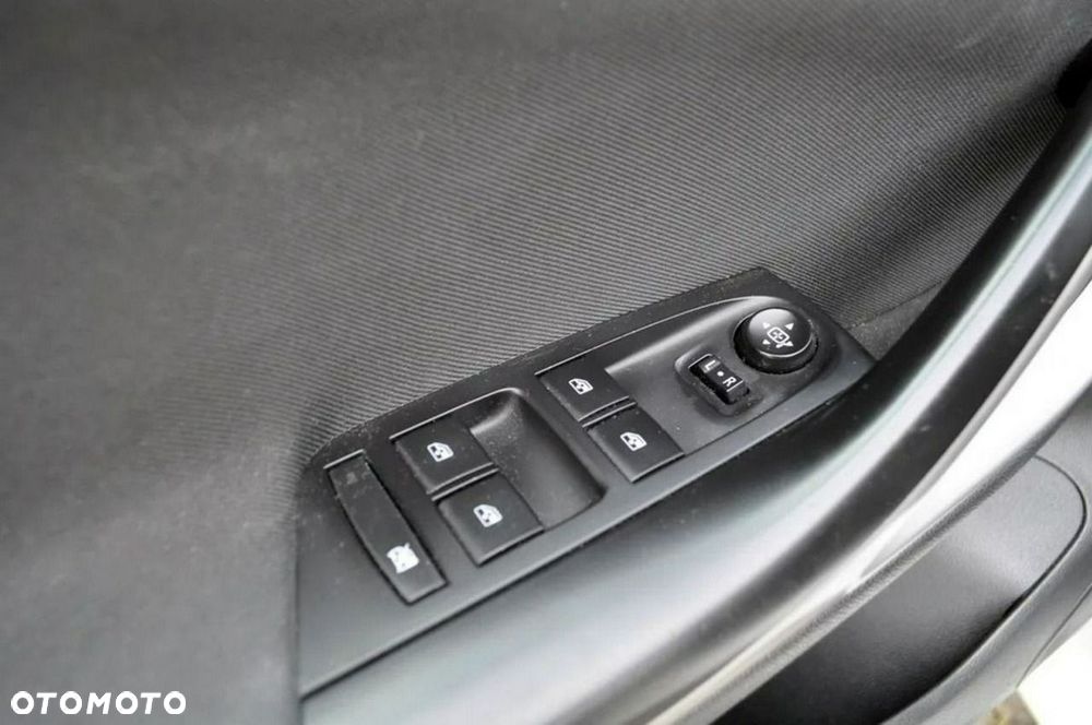 Opel Astra 2021