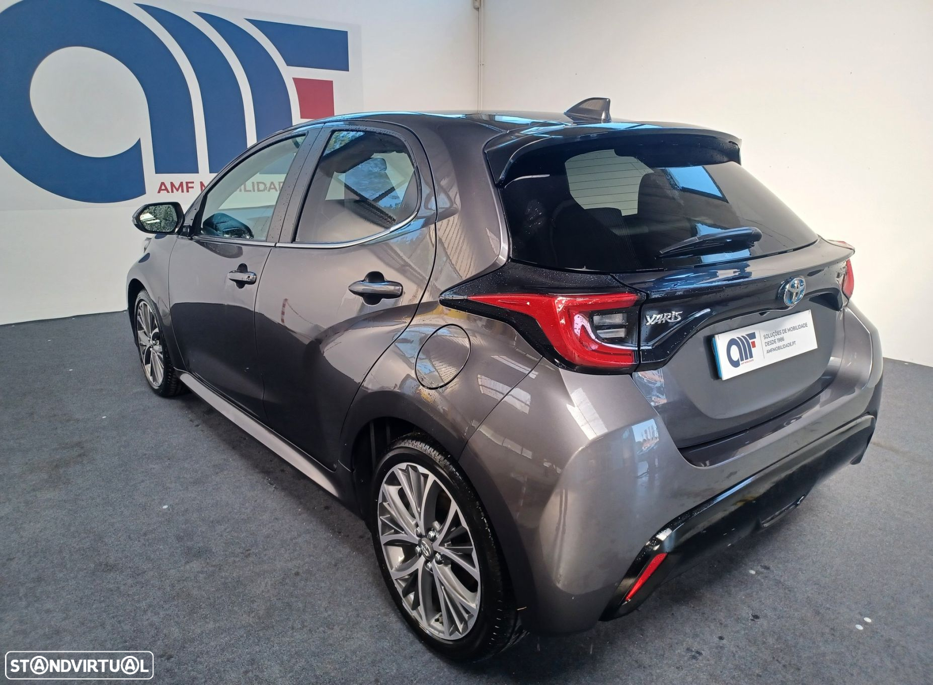 Toyota Yaris 1.5 HDF Luxury - 7