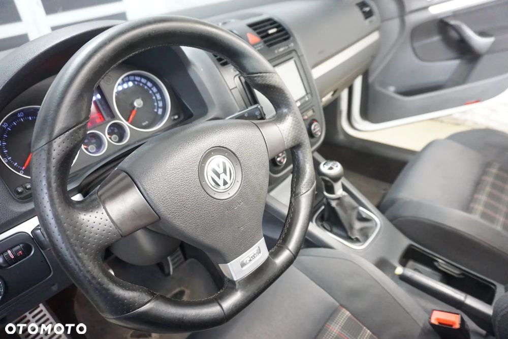 Volkswagen Golf 2.0 GTI - 20