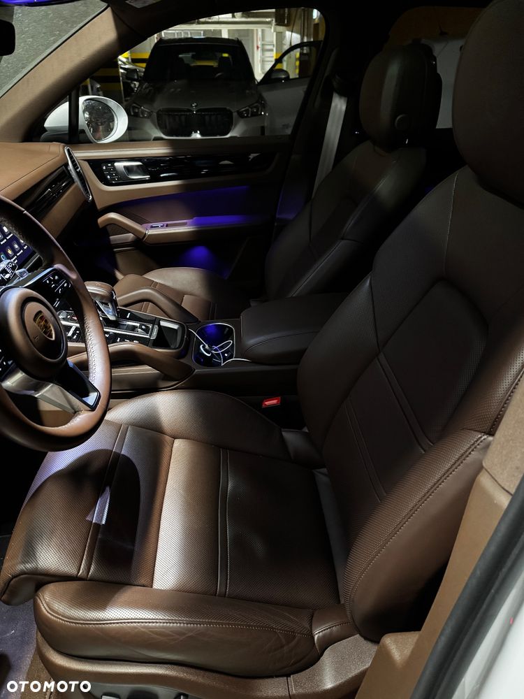 Porsche Cayenne Platinum Edition - 11