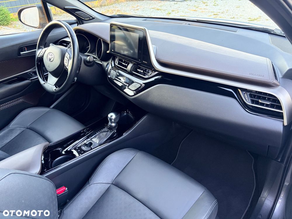 Toyota C-HR Style Selection - 12