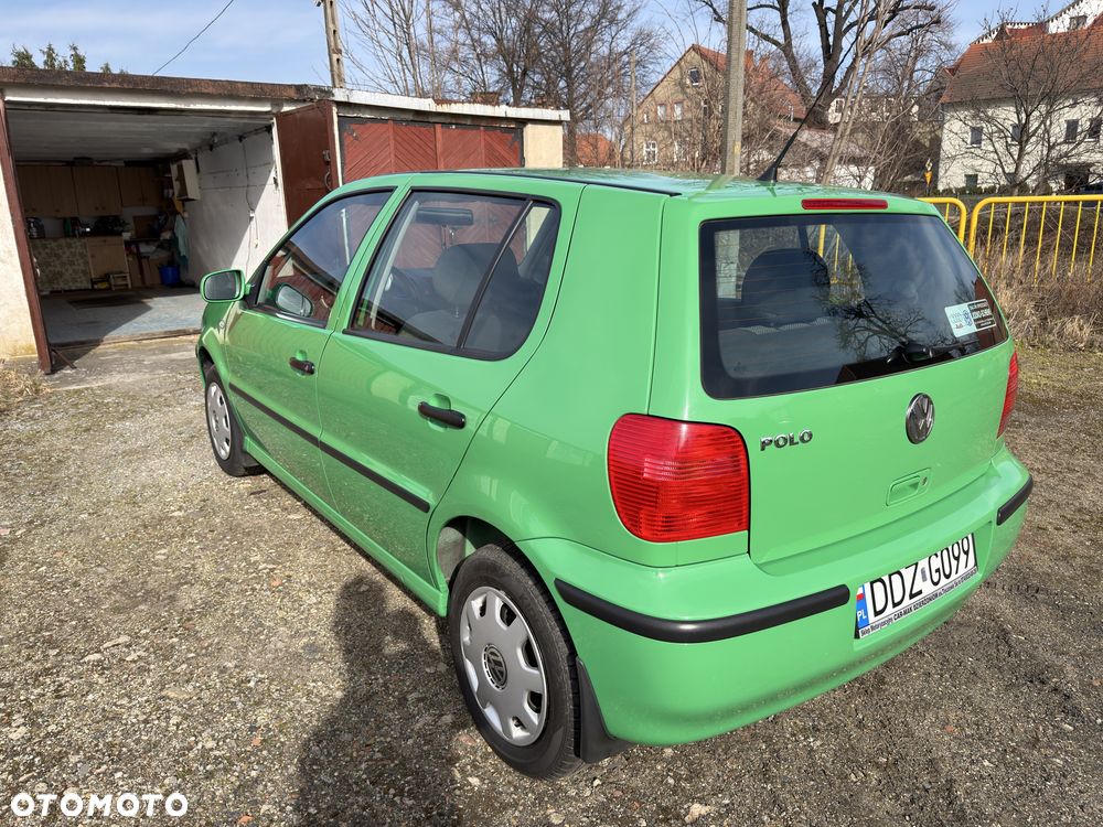Volkswagen Polo - 4