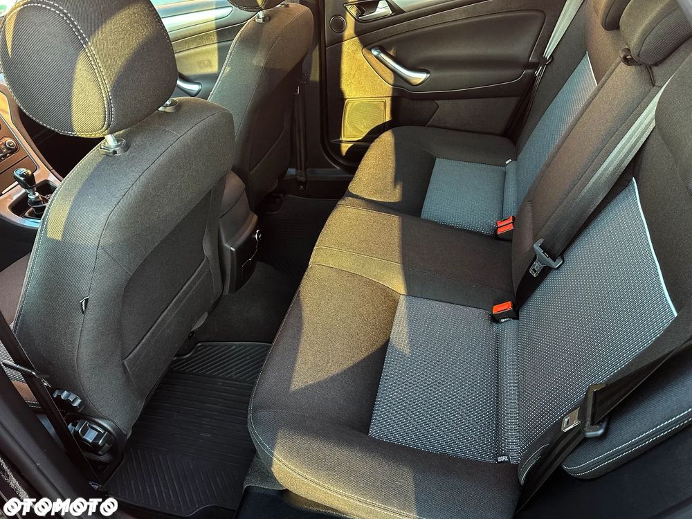 Ford Mondeo - 20