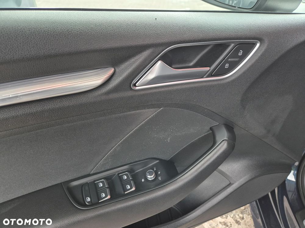 Audi A3 Limousine 2.0 TDI S line Sportpaket - 34