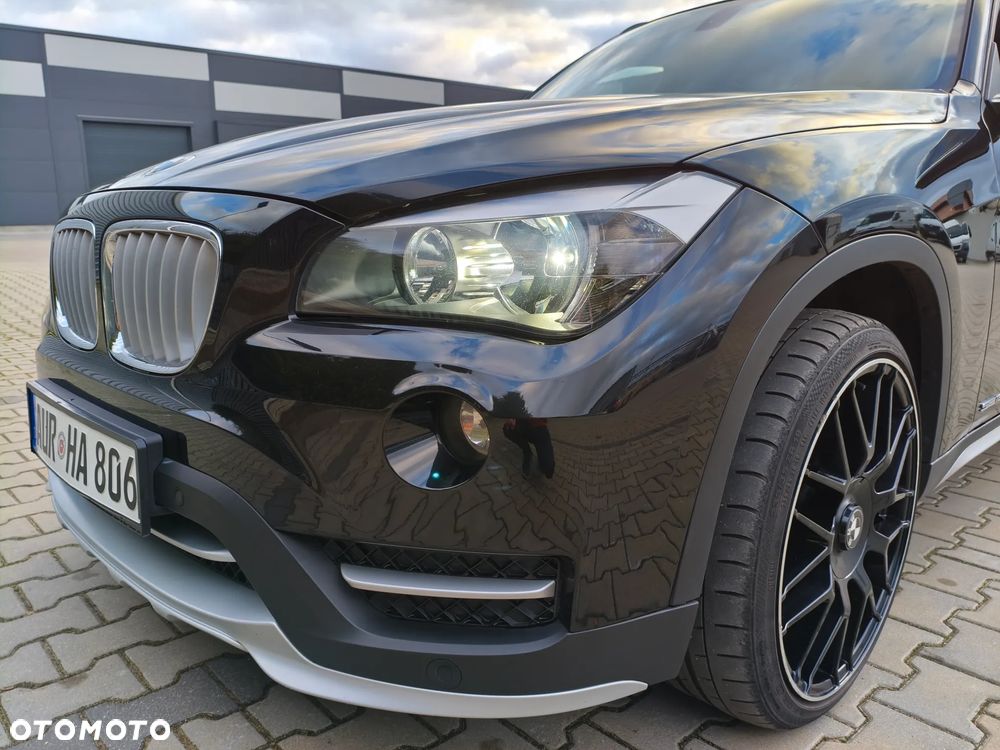 BMW X1 sDrive18d xLine - 28