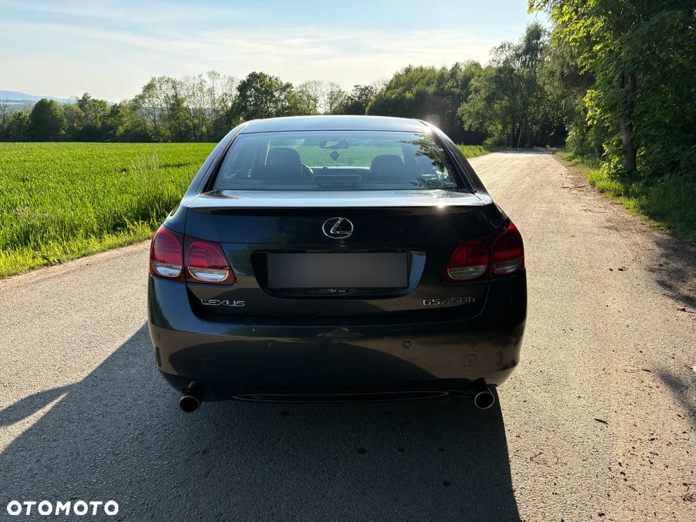Lexus GS - 9
