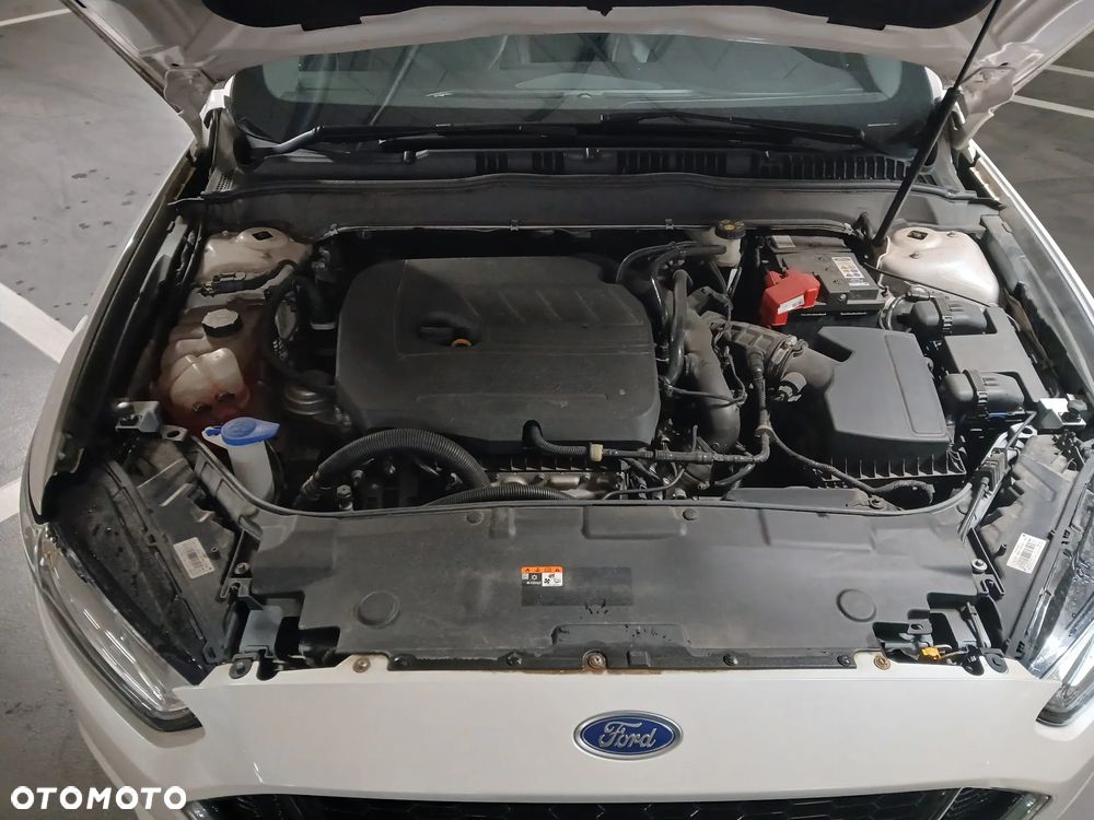 Ford Mondeo - 36