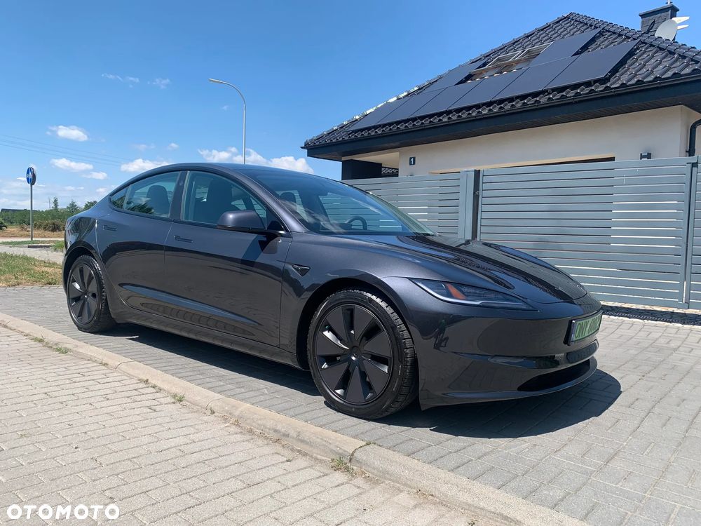 Tesla Model 3 AWD - 3