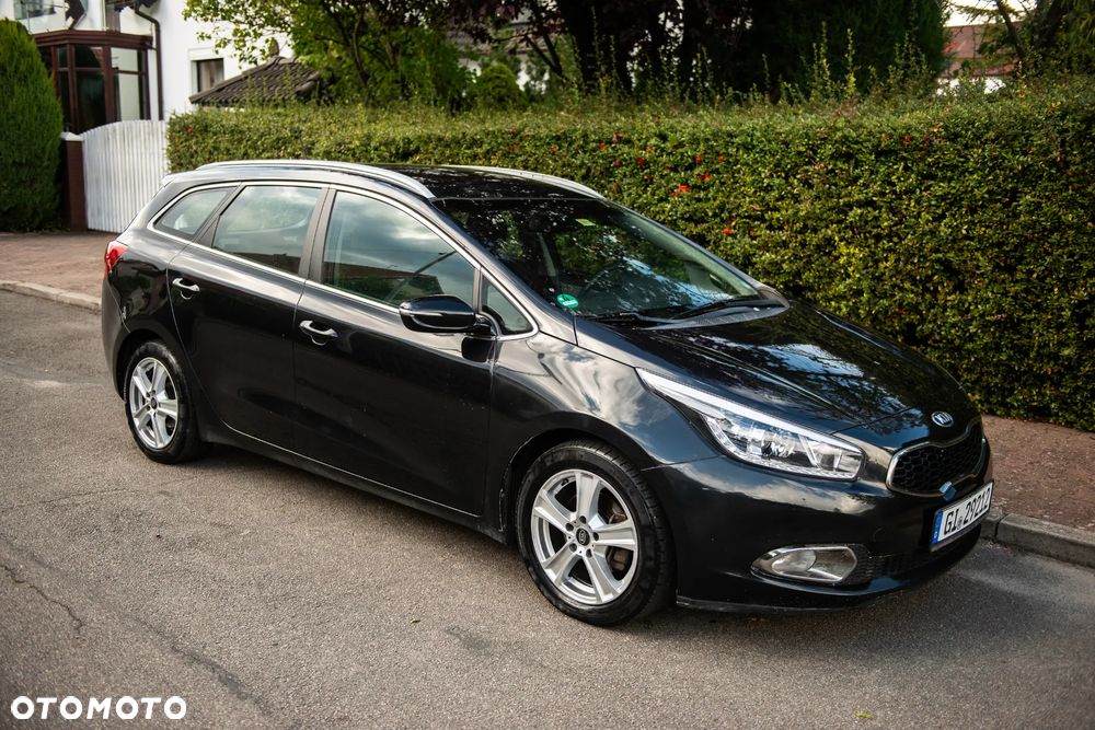 Kia Ceed 1.6 GDI Platinum Edition - 3