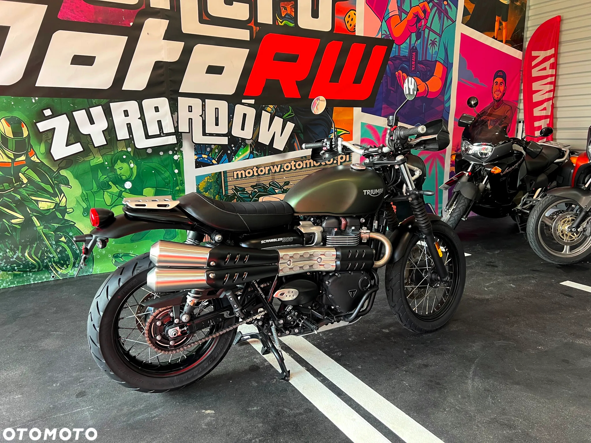 Triumph Scrambler - 12