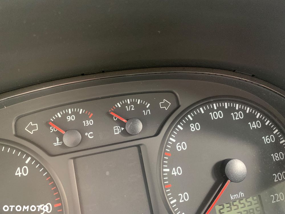 Volkswagen Polo - 17