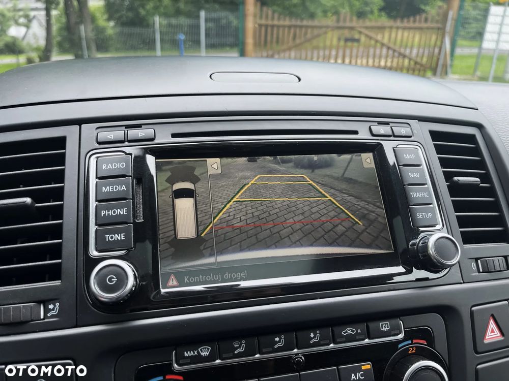 Volkswagen Multivan - 27