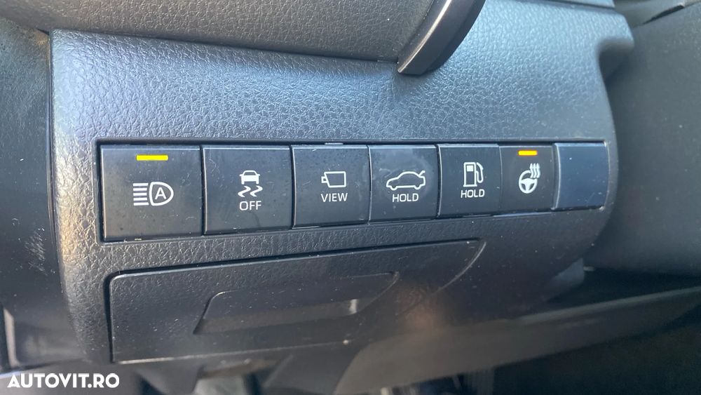 Toyota Camry 2.5 Exclusive - 21