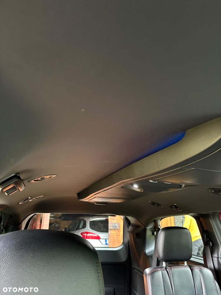 Dodge Grand Caravan 3.6 R/T - 24