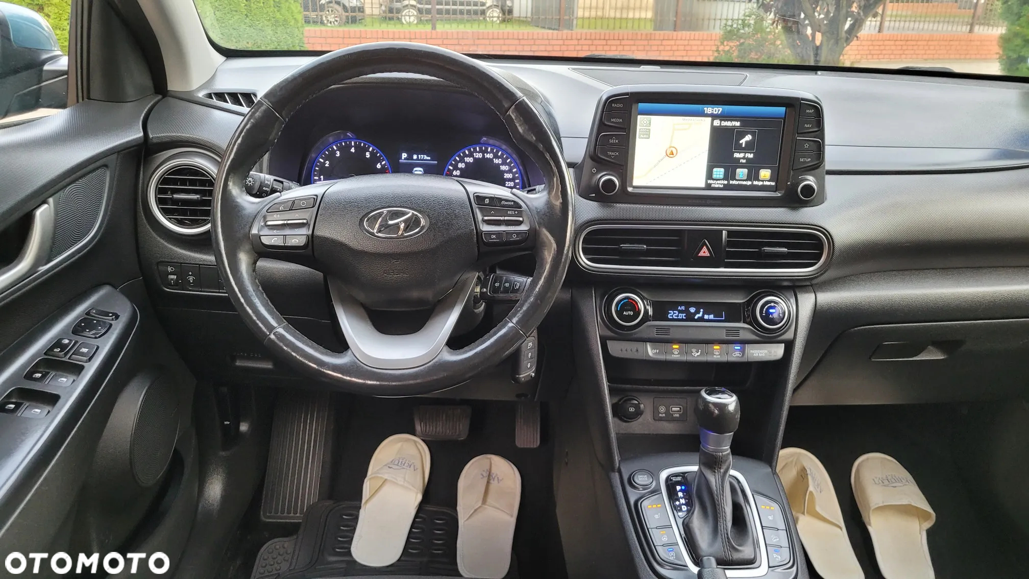 Hyundai Kona 1.6 T-GDI Premium DCT - 16