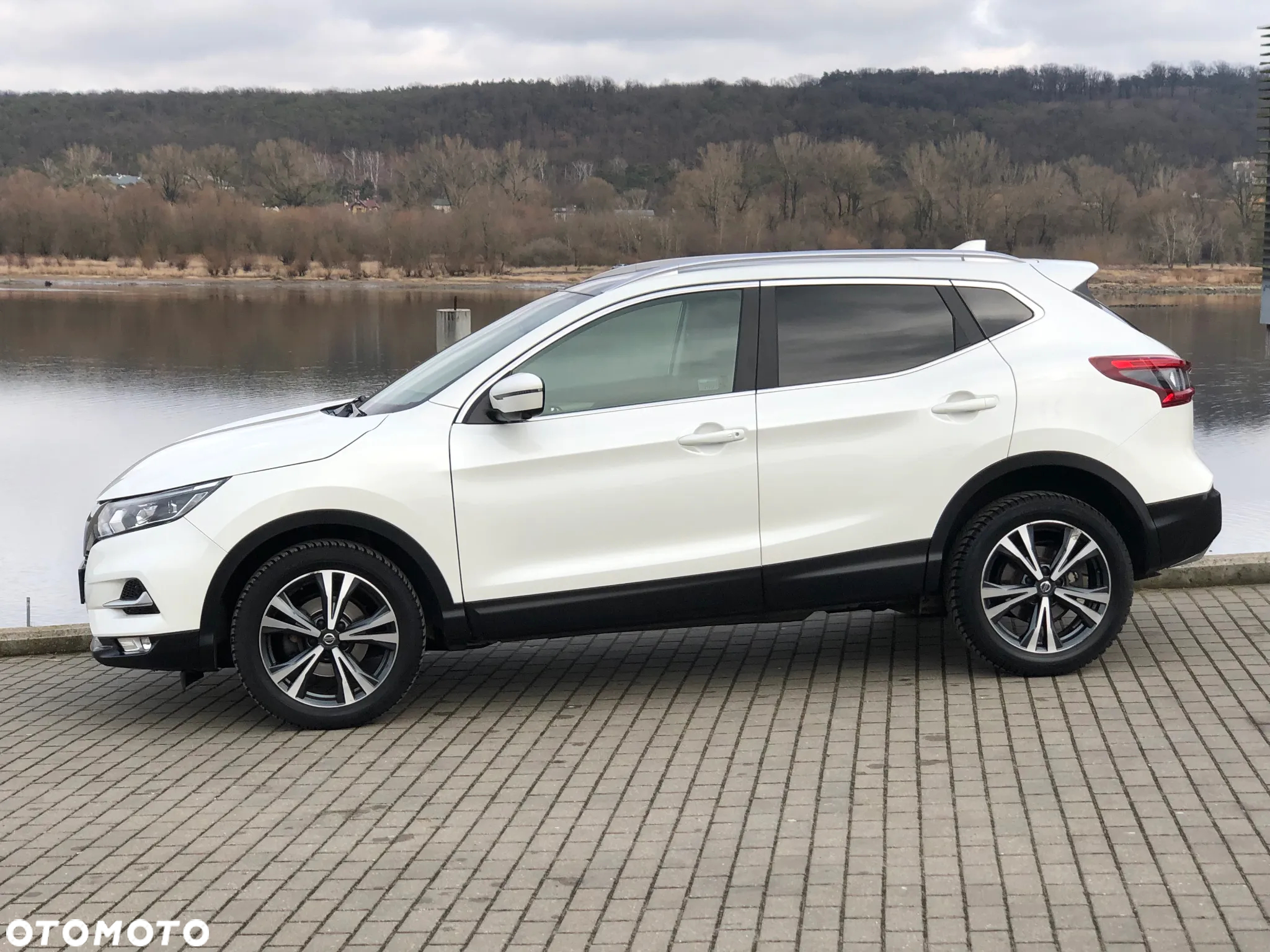 Nissan Qashqai - 10