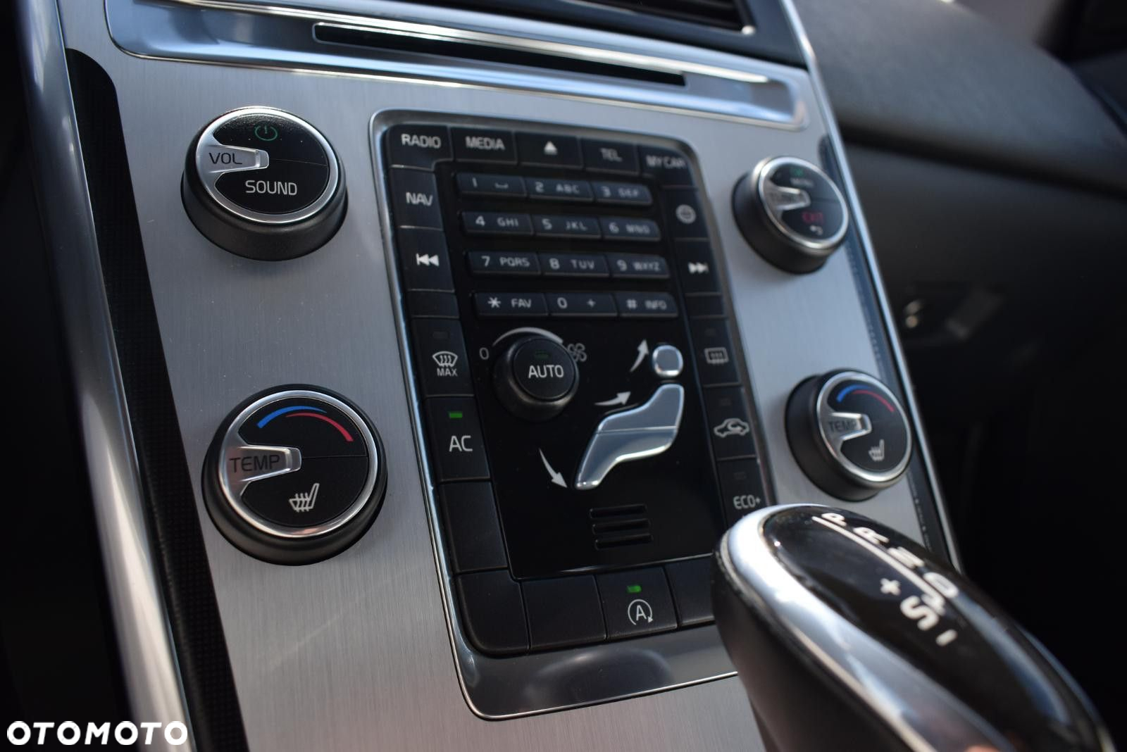 Volvo XC 60 - 19