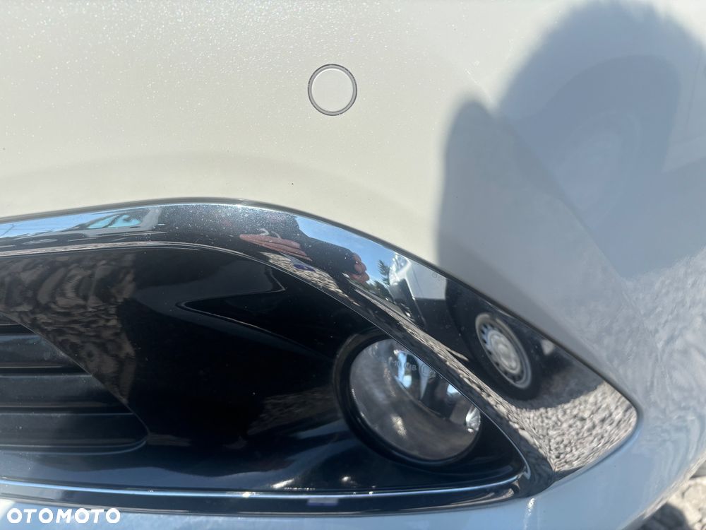 Toyota Auris 1.8 Executive - 17