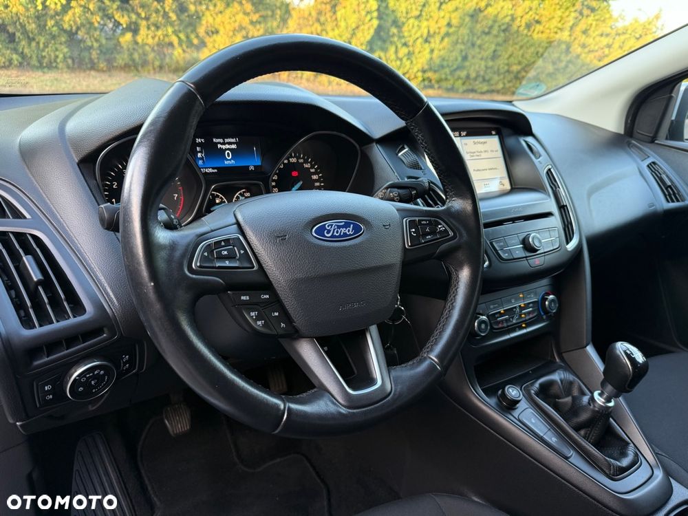 Ford Focus 1.0 EcoBoost STart-Stopp-System ACTIVE - 6