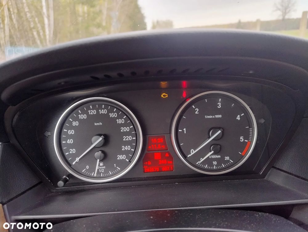 BMW Seria 5 520d Special Edition - 10