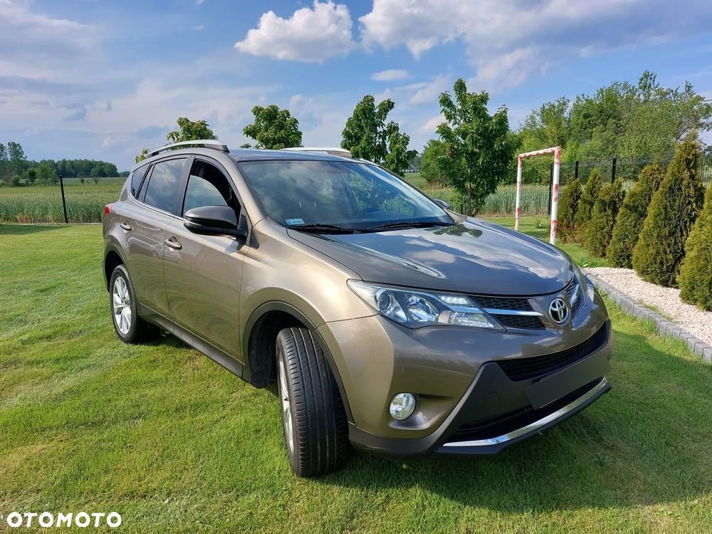 Toyota RAV4 - 10