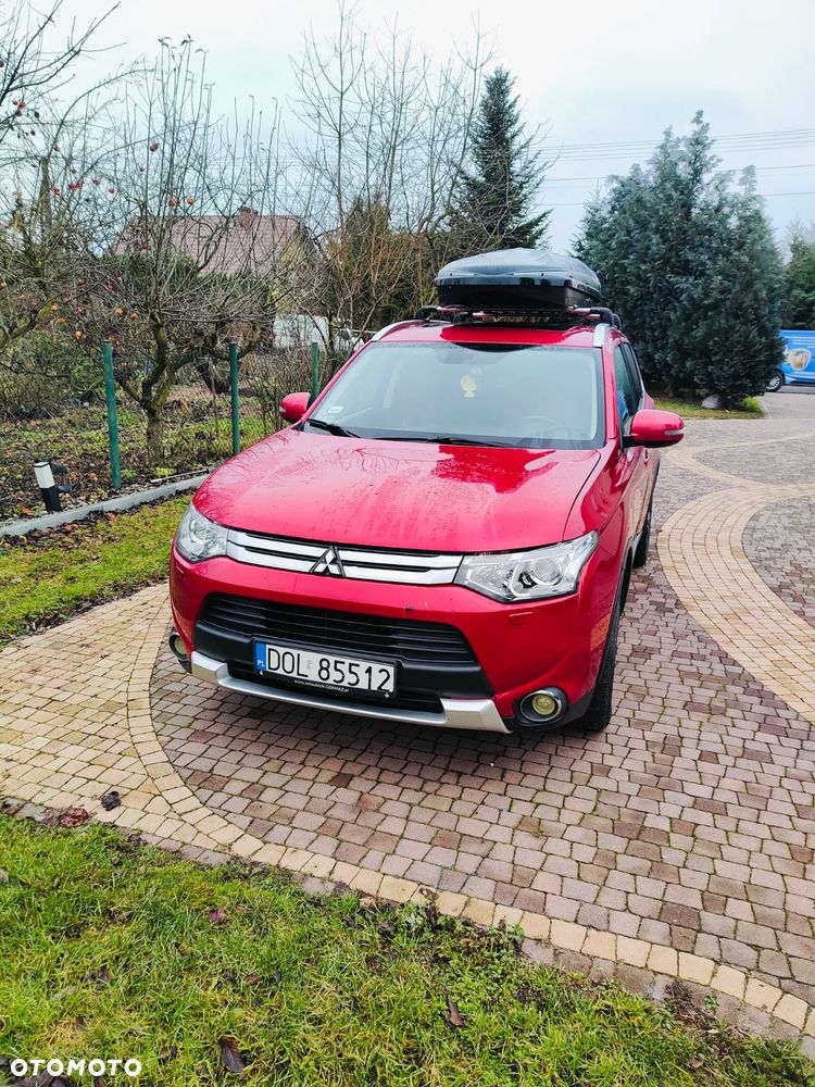 Mitsubishi Outlander 2.2 DID Instyle Navi 4WD - 13