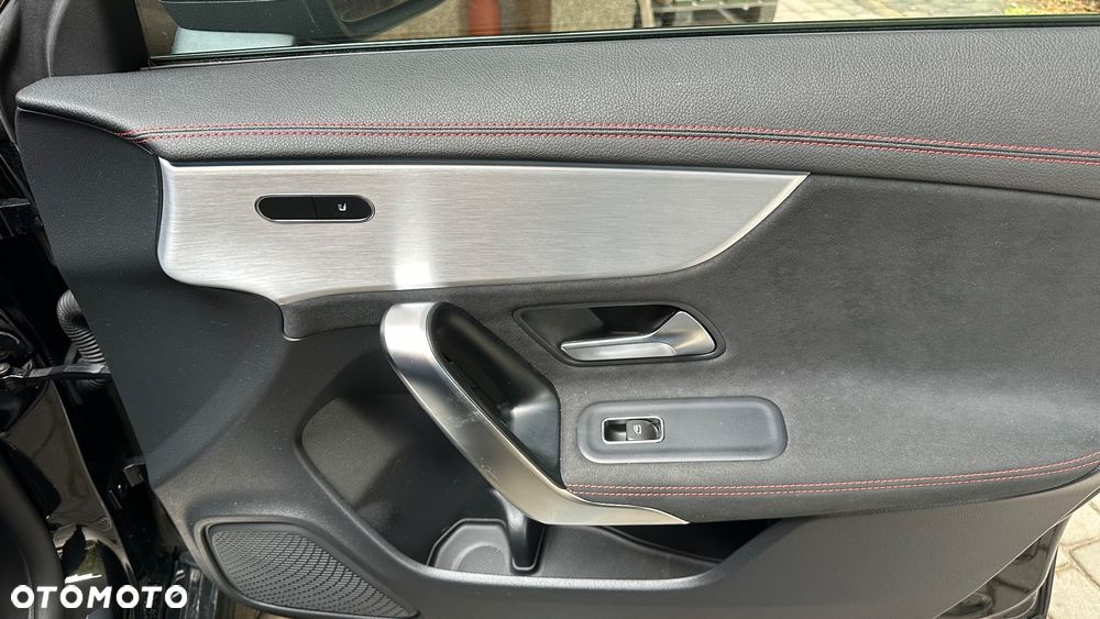 Mercedes-Benz CLA 180 d 8G-DCT Edition 2022 - 19