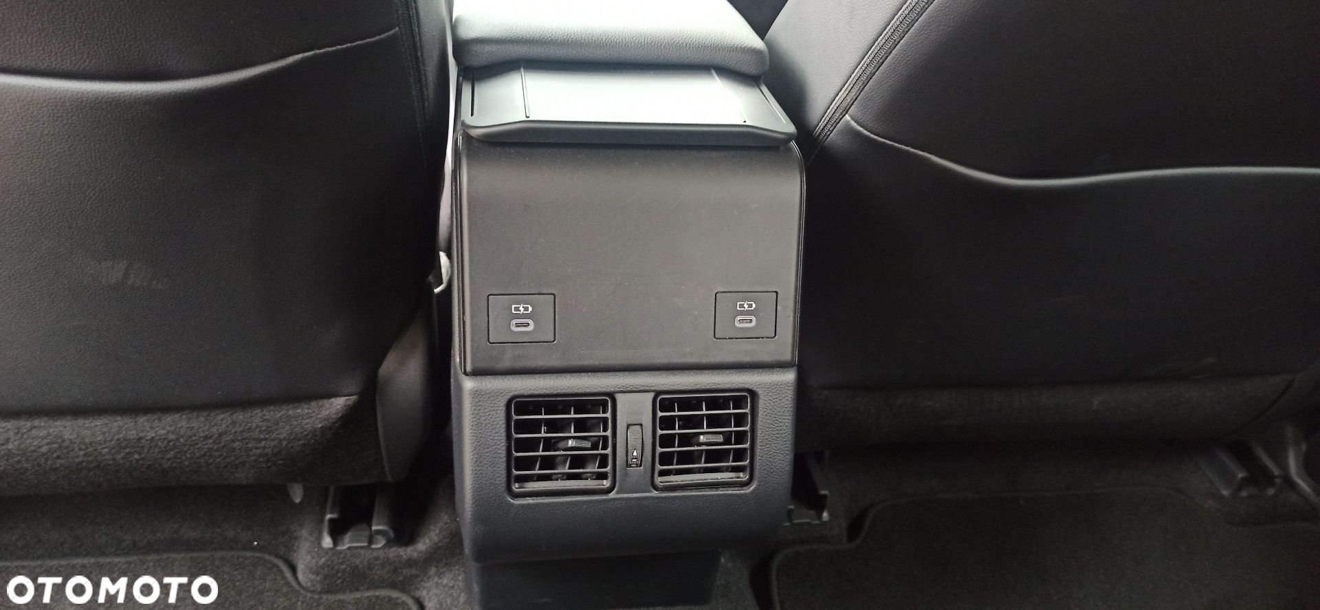 Toyota bZ4X - 25