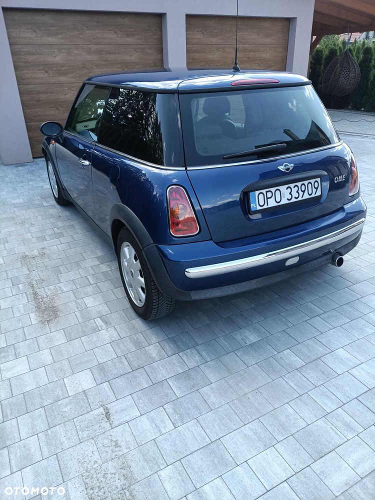MINI ONE - 4