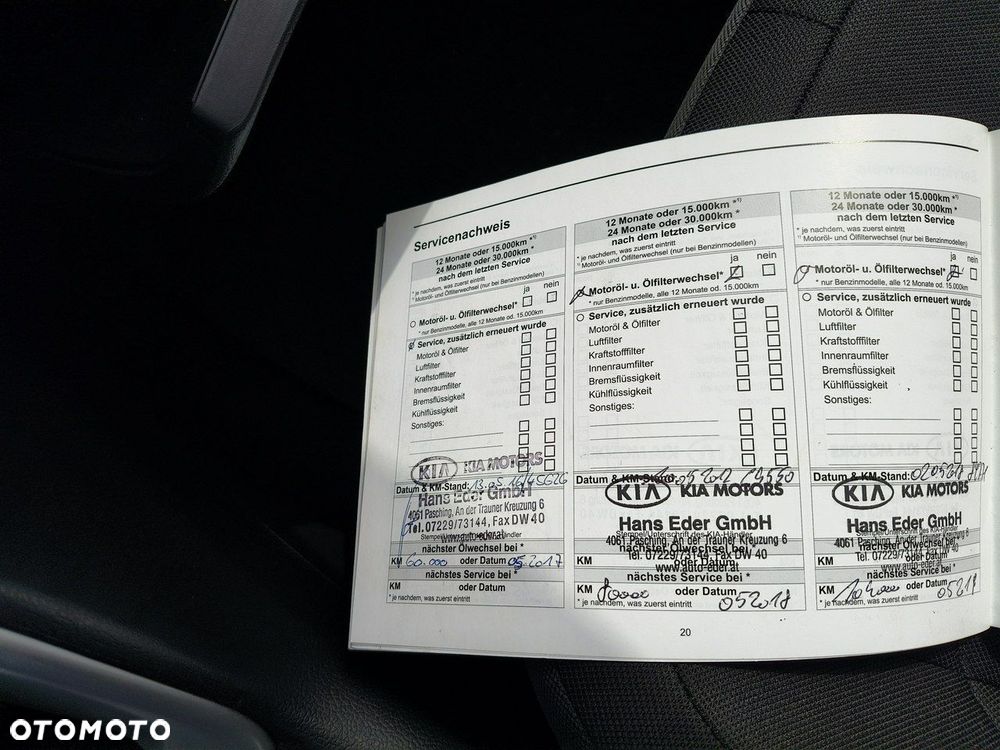 Kia Ceed - 11