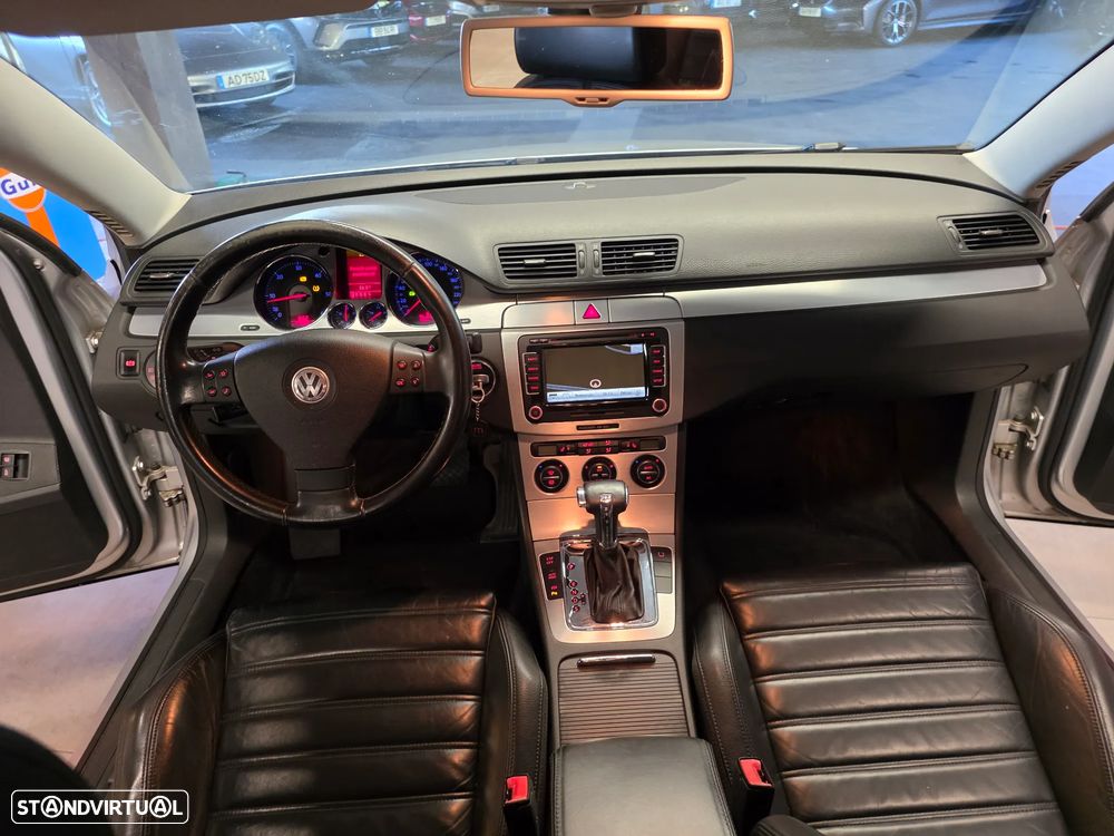 VW Passat Variant 2.0 TDi Highline DSG - 4