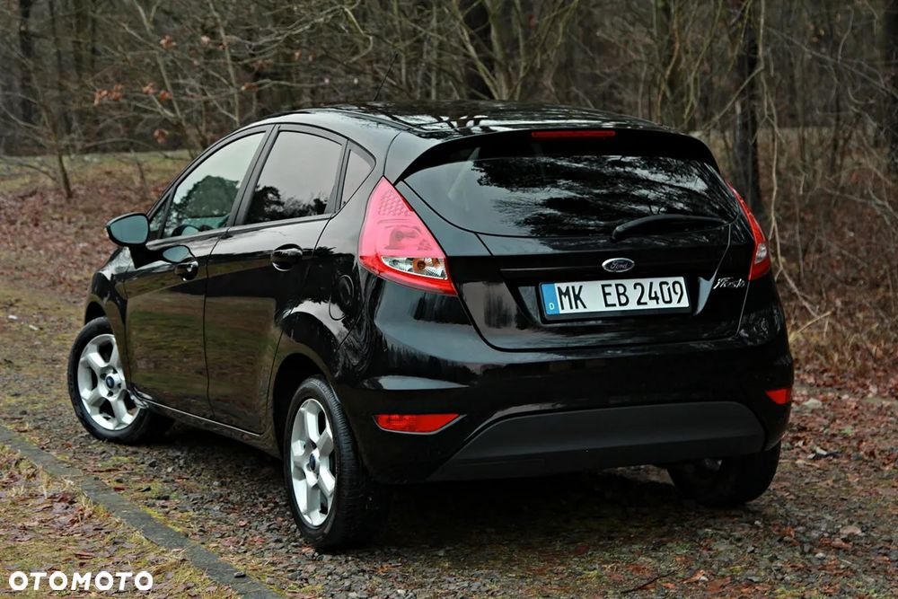 Ford Fiesta 1.25 Champions Edition - 11