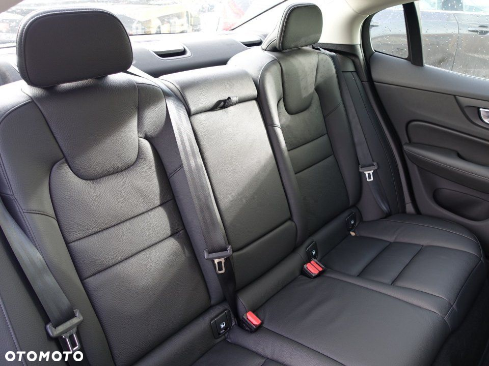 Volvo S60 - 19