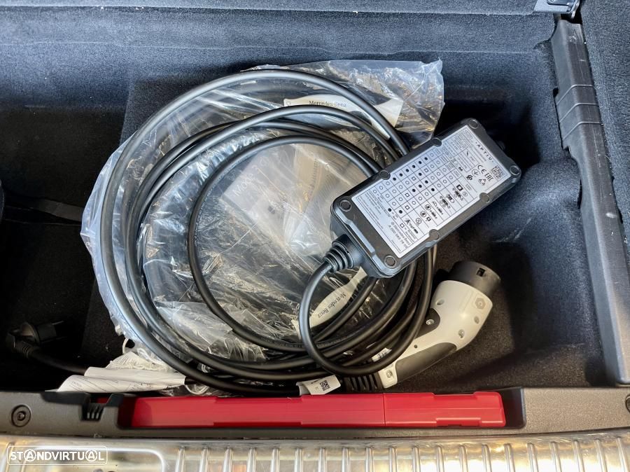 Mercedes-Benz E 300 de 9G-TRONIC AMG Line - 41