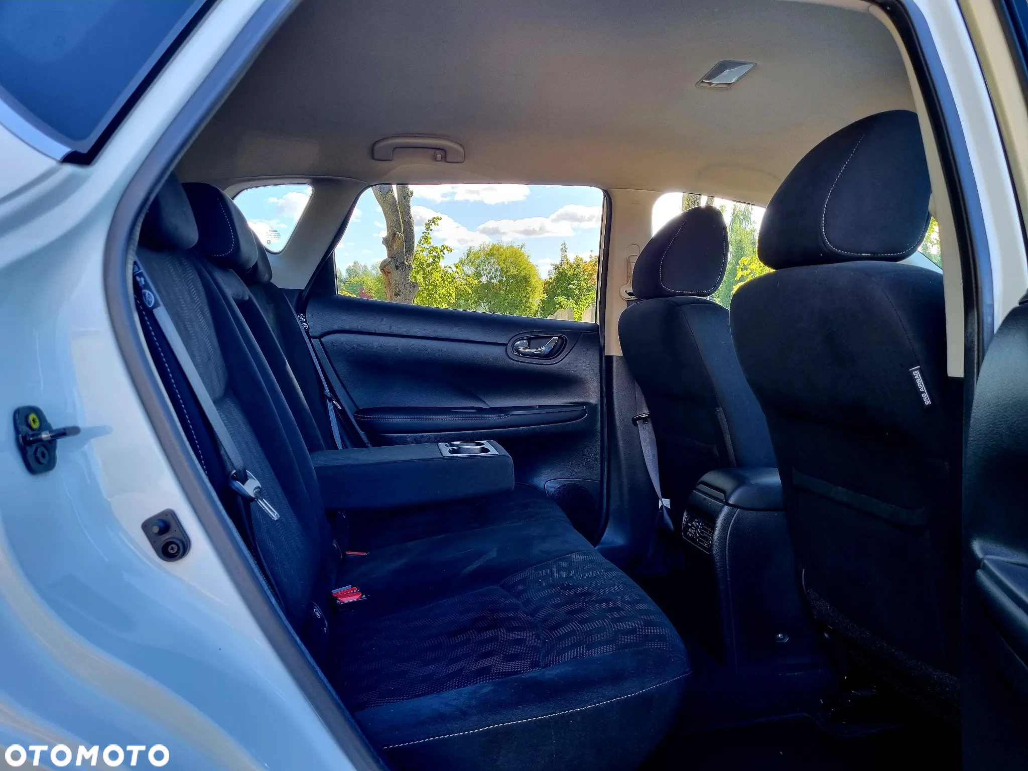 Nissan Pulsar 1.2 DIG-T Tekna - 13