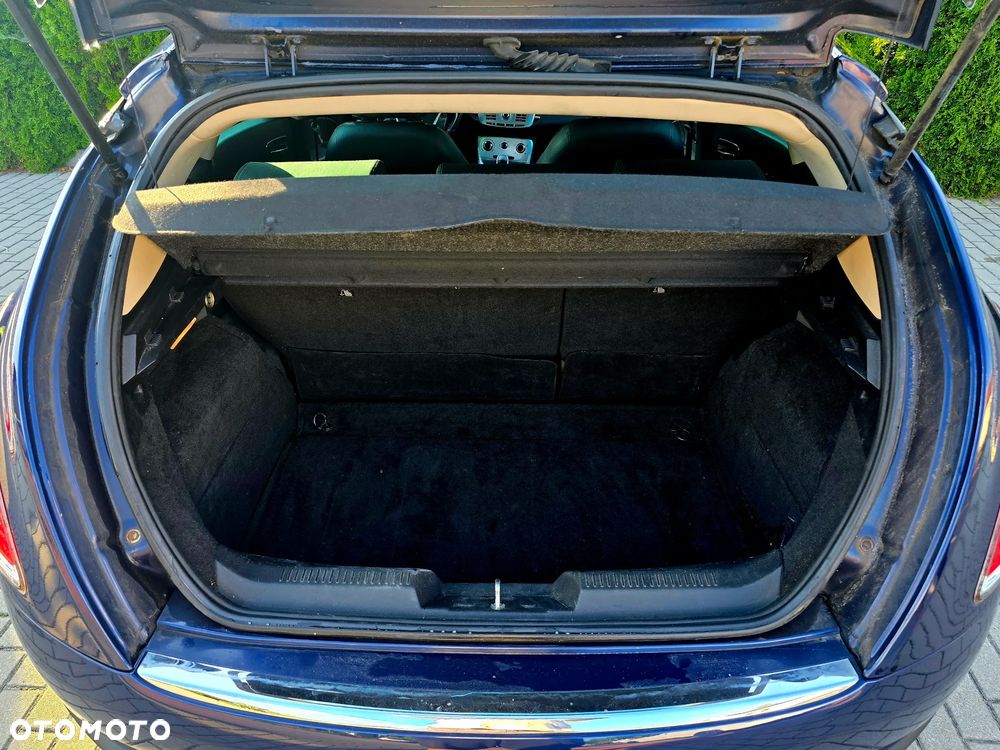 Lancia Delta 1.6 MJ Gold - 35