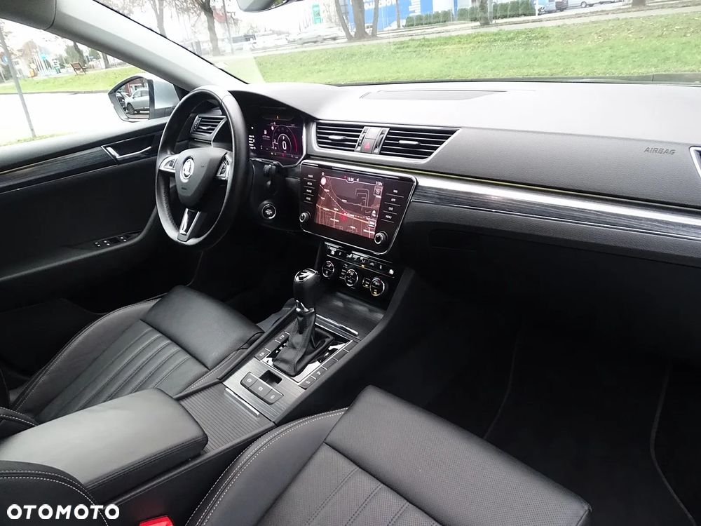 Skoda Superb 2.0 TDI SCR Style DSG - 7