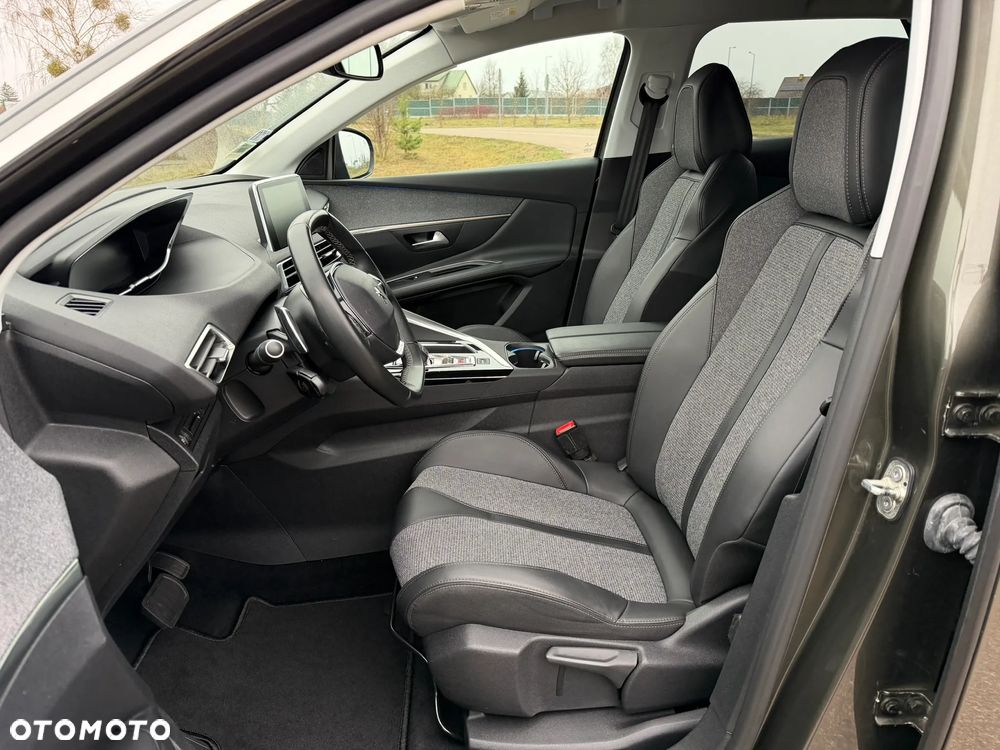 Peugeot 3008 - 14