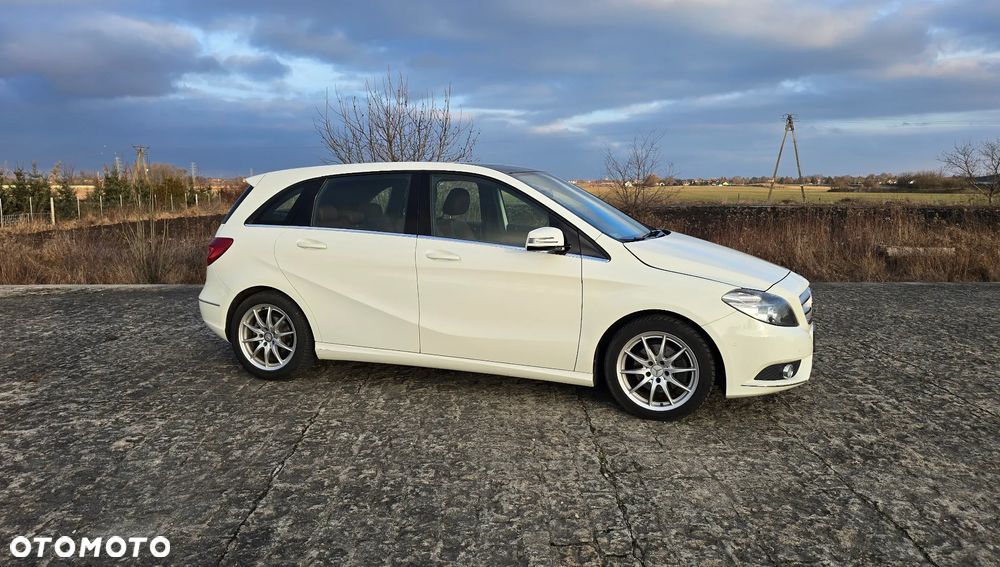 Mercedes-Benz Klasa B - 2